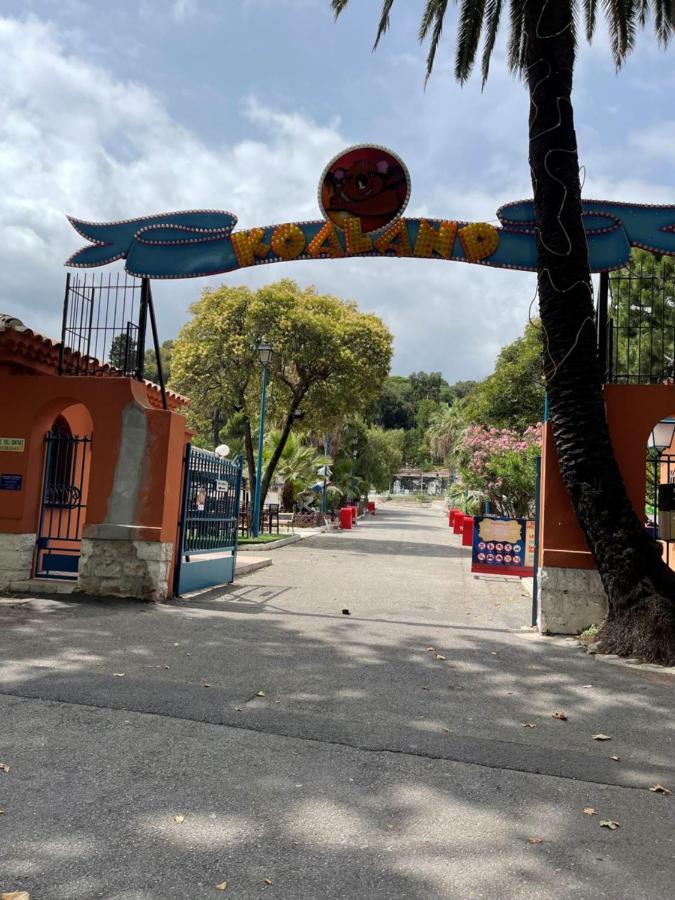 Location Saisonniere Menton 220 M Des Plages المظهر الخارجي الصورة
